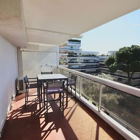 Apartment Lovely 2 25m2 - Pool - Ac - Terrace